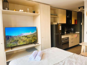 HOM I Luminoso Studio 2PAX en Santiago Centro